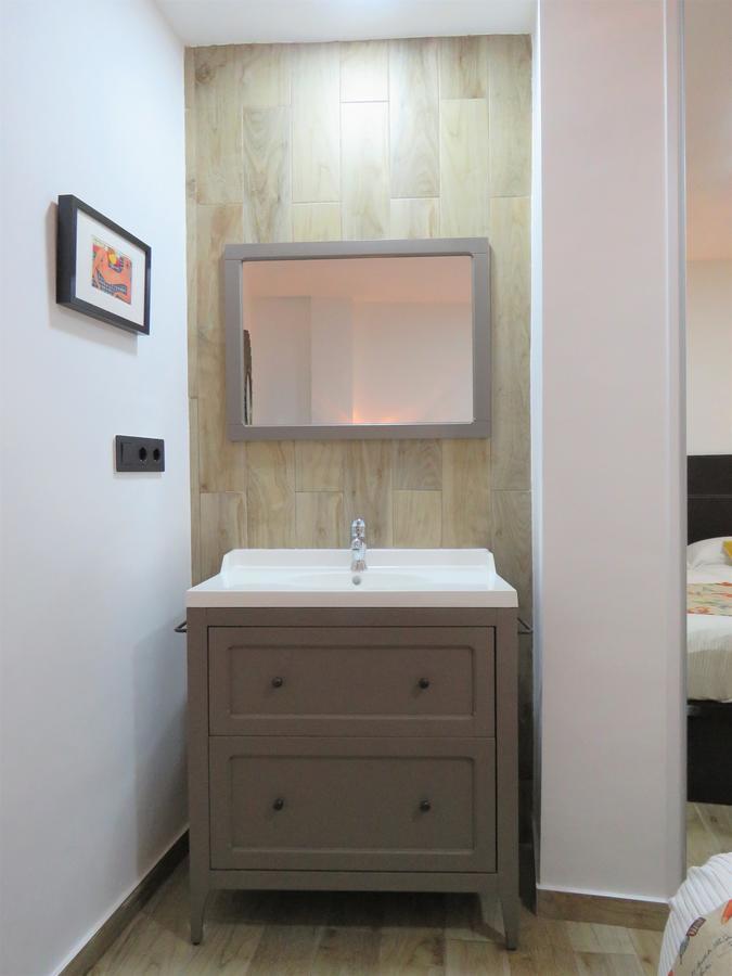 Living Sevilla Apartments Hercules المظهر الخارجي الصورة