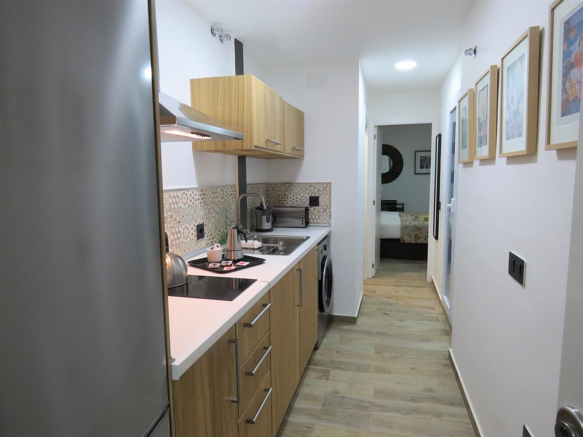 Living Sevilla Apartments Hercules المظهر الخارجي الصورة