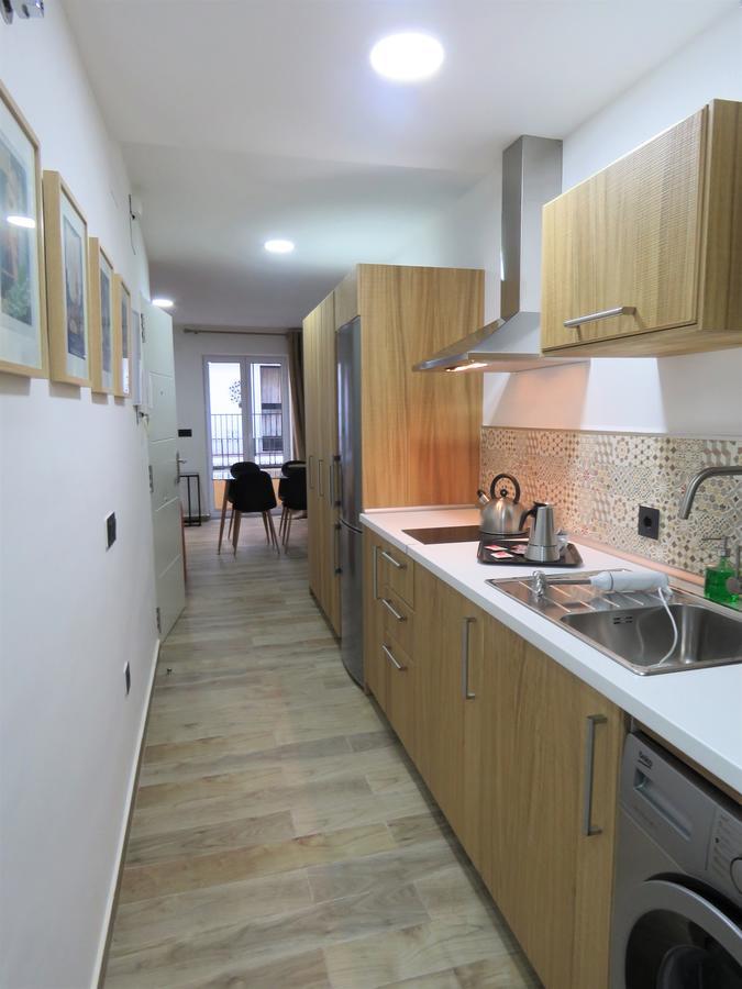 Living Sevilla Apartments Hercules المظهر الخارجي الصورة